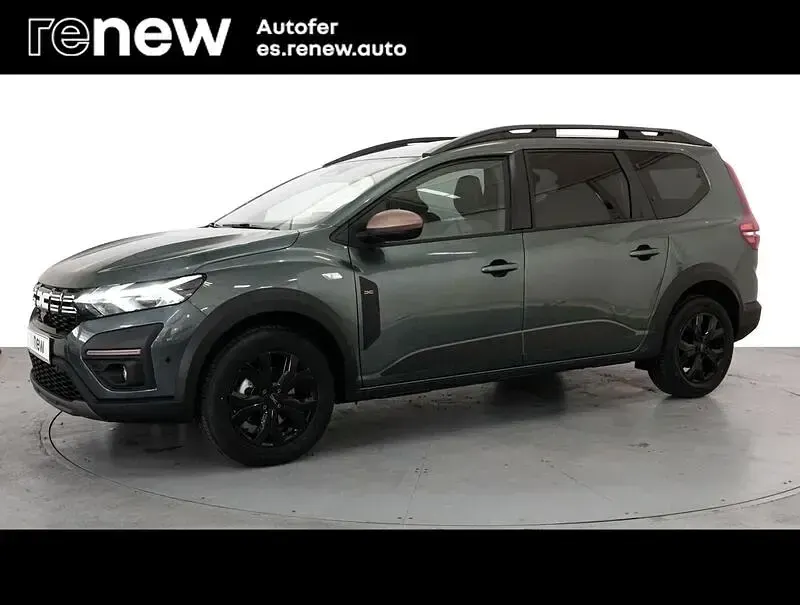 Usado Dacia Jogger Extreme 100 CV (73 kW) 2025 Verde Monovolumen