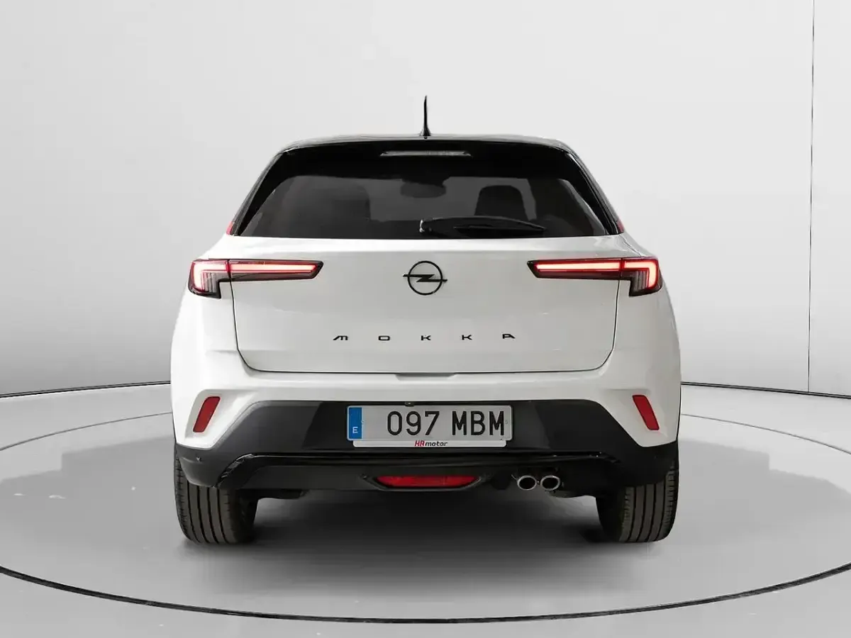 Usado Opel Mokka GS Line 130 CV (95 kW) 2022 Blanco SUV