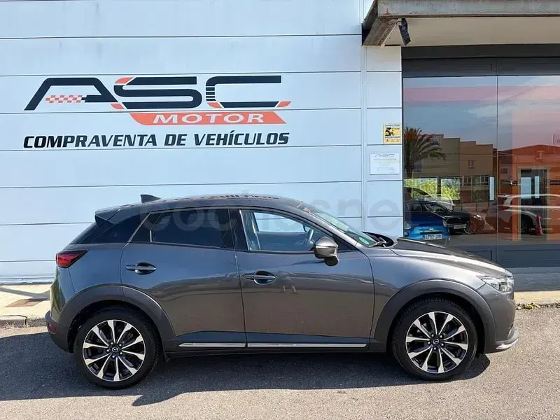 Usado Mazda CX-3 121 CV (88 kW) 2019 Gris / plata SUV