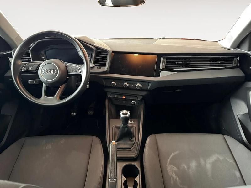 Usado Audi A1 Sportback 95 CV (69 kW) 2021 Rojo Utilitario