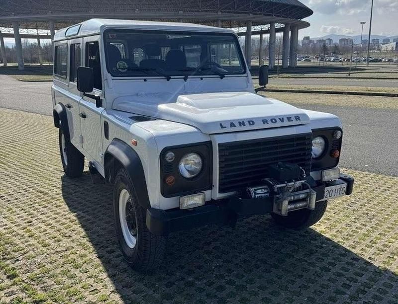 Usado Land Rover Defender 122 HP (89 kW) 2013 Branco SUV