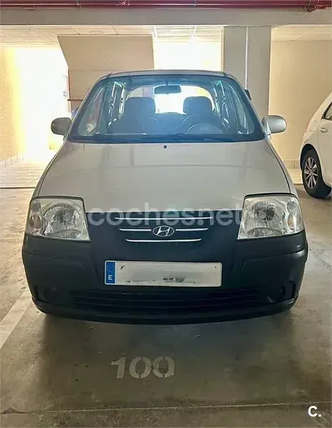 Usado Hyundai Atos GLS 59 CV (43 kW) 2005 Gris / plata Utilitario