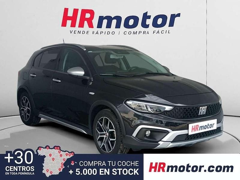Usado Fiat Tipo Cross 102 CV (75 kW) 2021 Negro Utilitario