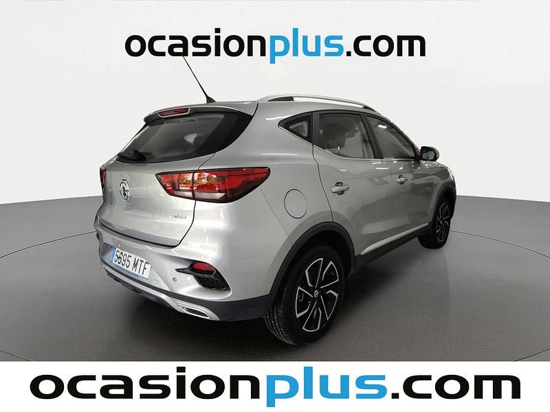 Usado MG ZS Luxury 111 CV (81 kW) 2024 Gris plata SUV