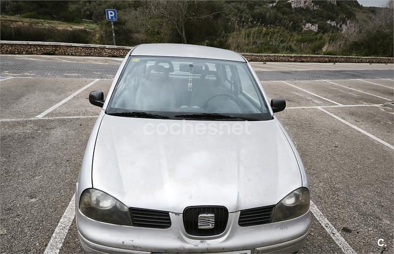 Usado Seat Arosa 50 CV (36 kW) 2001 Gris / plata Utilitario