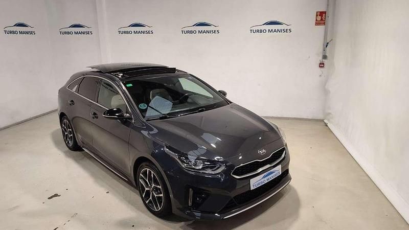 Gris Usado 2019 Kia ProCeed GT-Line Utilitario | 18.990 € (Buen precio) - Imagen 1/4
