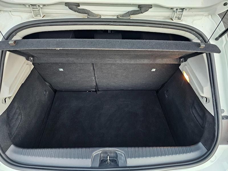 Usado Renault Clio V Business 101 CV (74 kW) 2020 Blanco Utilitario