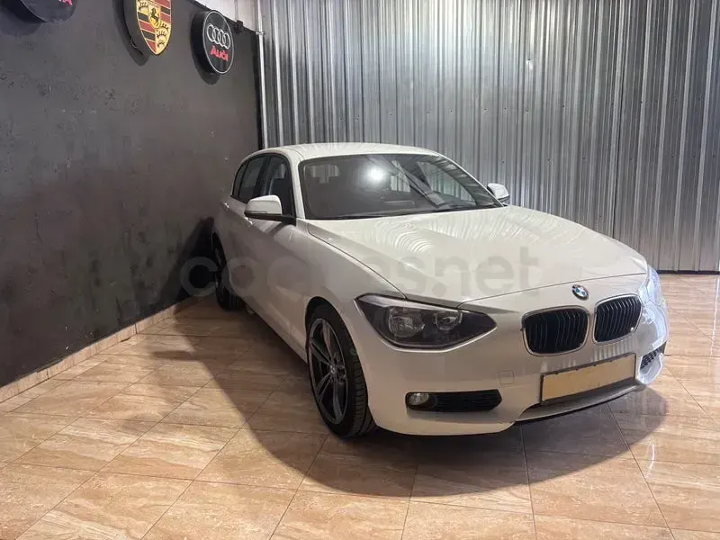 Usado BMW 116 Comfort Edition 116 CV (85 kW) 2015 Blanco Utilitario