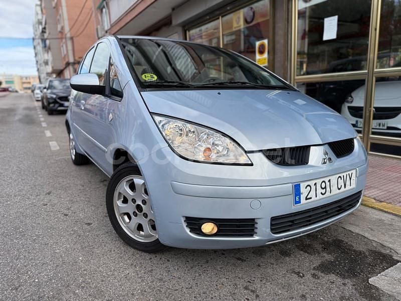 Azul Usado 2004 Mitsubishi Colt Invite Monovolumen | 3490 € - Imagen 1/4