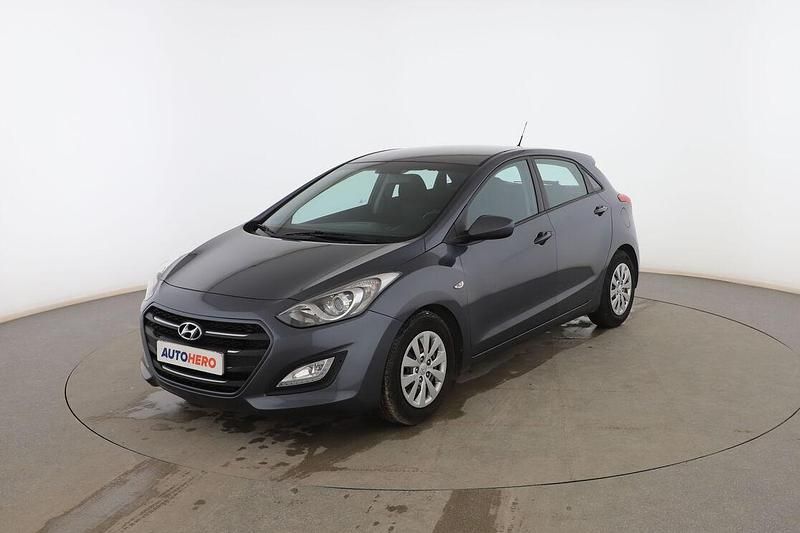 Gris Usado 2015 Hyundai i30 Utilitario | 9399 € (Precio justo) - Imagen 1/3