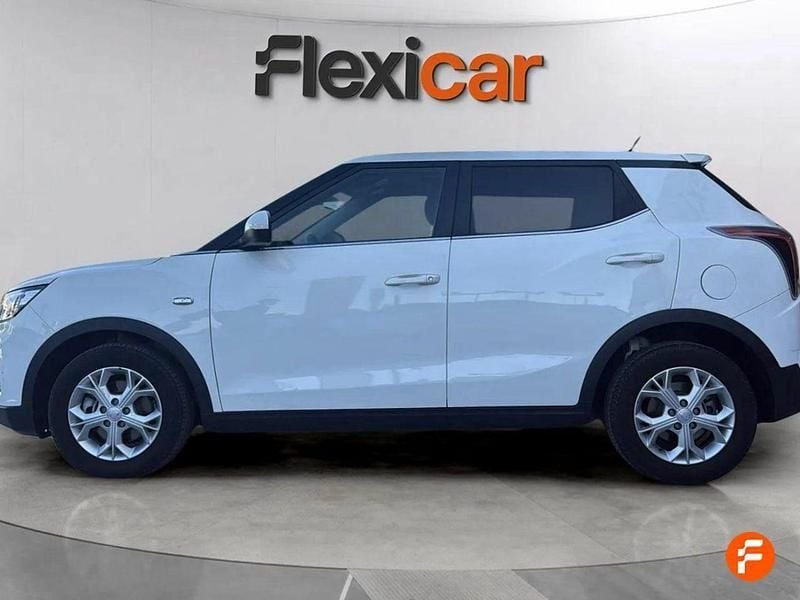 Usado Ssangyong (KGM) Tivoli 128 CV (94 kW) 2021 Blanco SUV