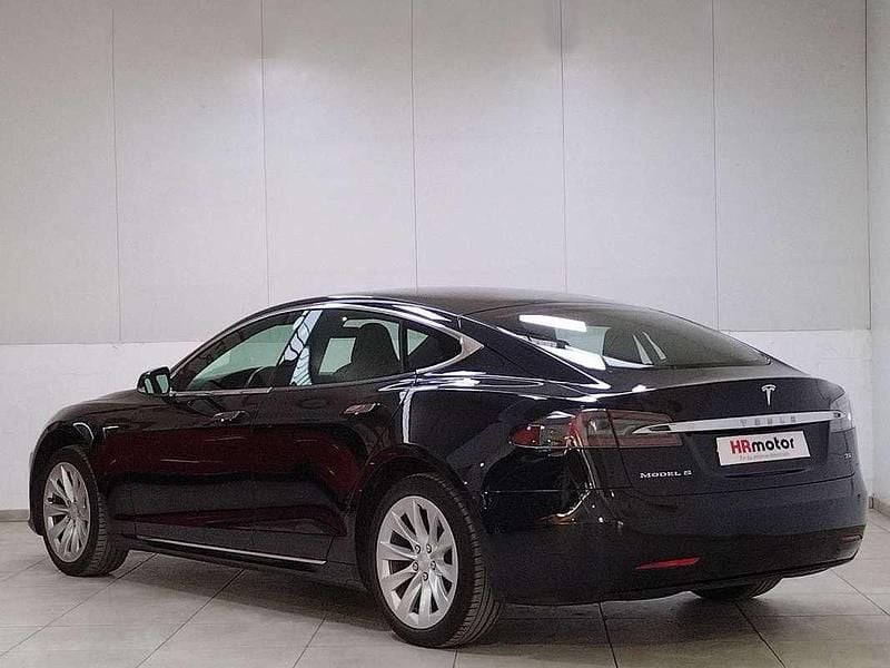 Usado Tesla Model S 235 kW (320 CV) 2018 Negro Utilitario