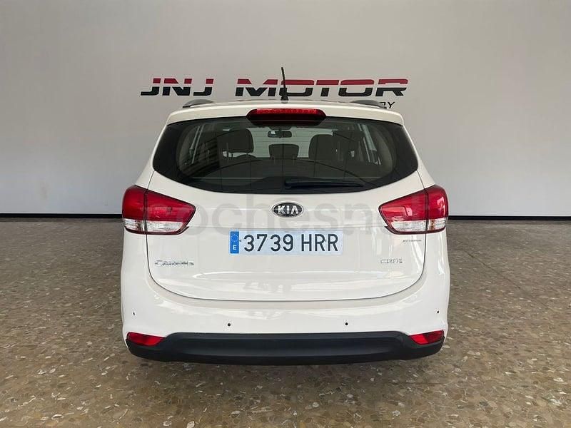 Usado Kia Carens 115 CV (84 kW) 2013 Blanco Monovolumen