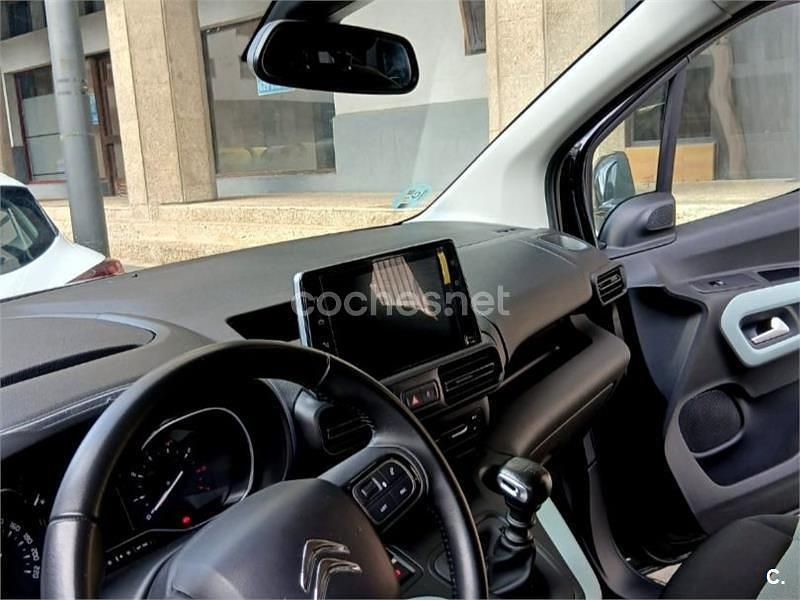 Negro Usado 2021 Citroën Berlingo Monovolumen | 23.000 € - Imagen 1/4