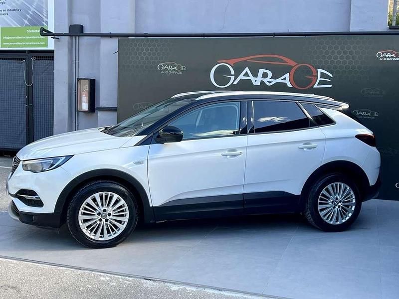 Usado Opel Grandland X Ultimate 131 CV (96 kW) 2019 Blanco SUV