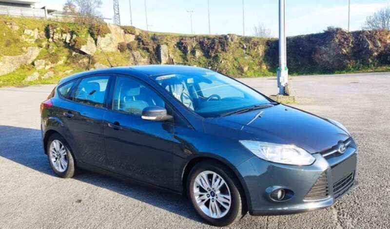 Usado 2011 Ford Focus Trend Utilitario | 6800 € (Buen precio) - Imagen 1/4