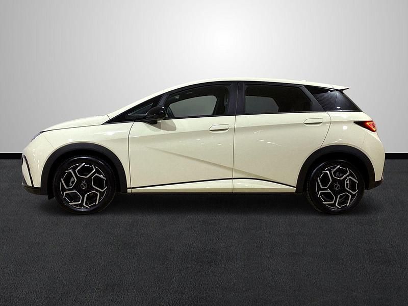 Usado BYD Dolphin Design 150 kW (204 CV) 2025 Beige Utilitario