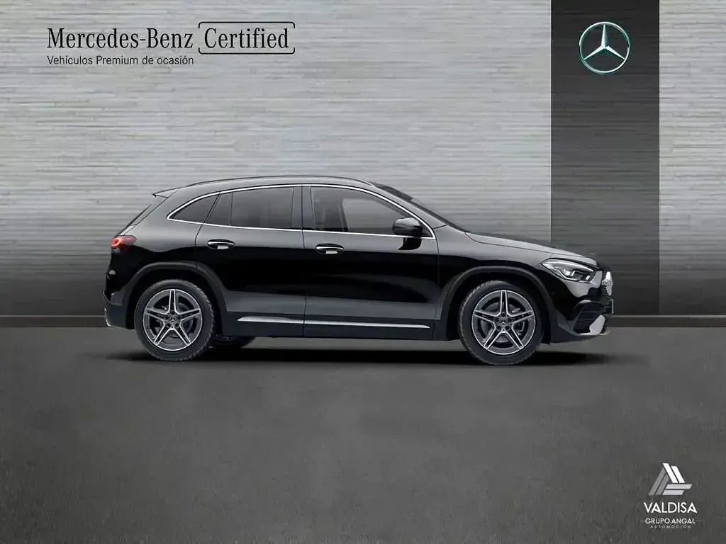Usado Mercedes GLA200 150 CV (110 kW) 2022 Negro SUV