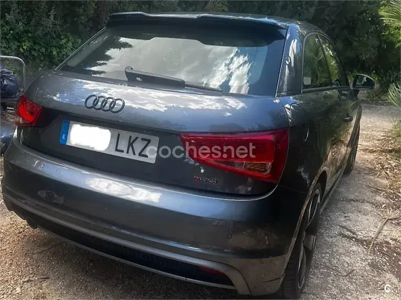 Usado Audi A1 S-Line 90 CV (66 kW) 2013 Gris / plata Utilitario