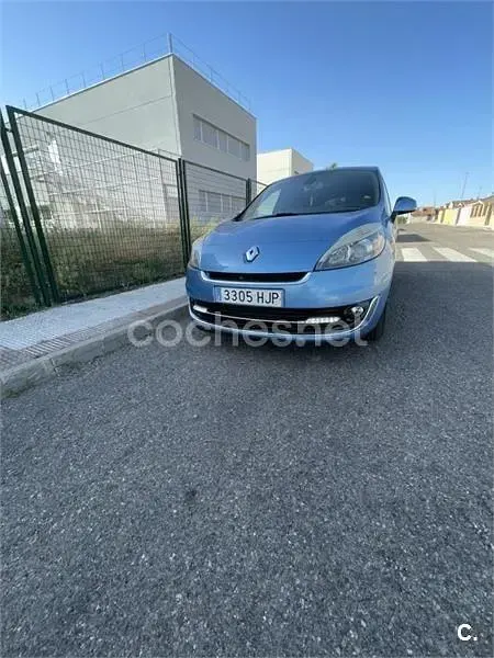 Usado Renault Scénic III Dynamique 110 CV (80 kW) 2012 Azul Monovolumen
