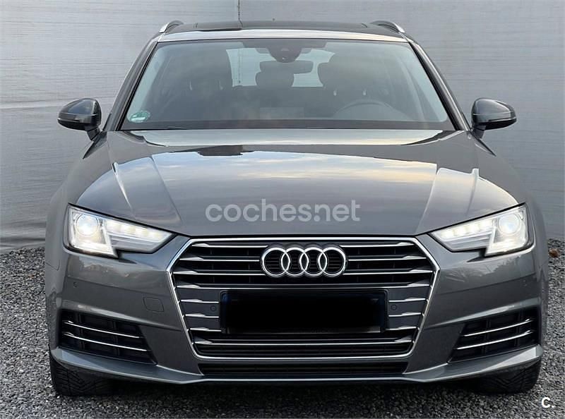Gris / plata Usado 2018 Audi A4 Familiar | 17.990 € (Precio justo) - Imagen 1/4