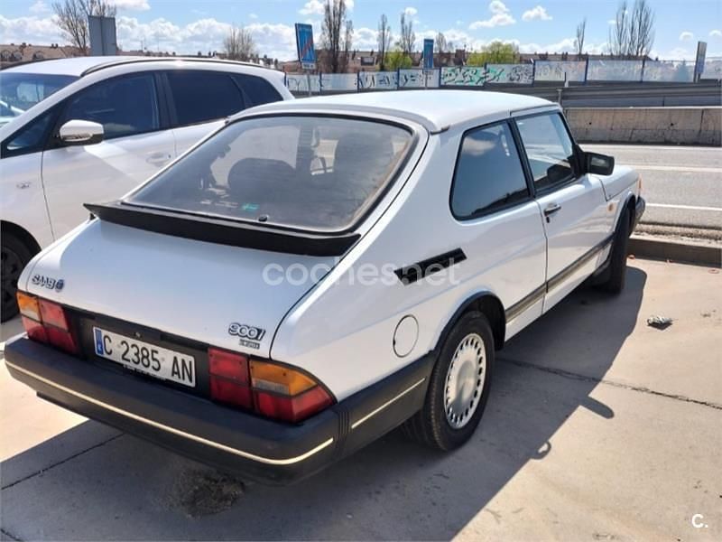 Usado Saab 900 128 CV (94 kW) 1989 Blanco Berlina