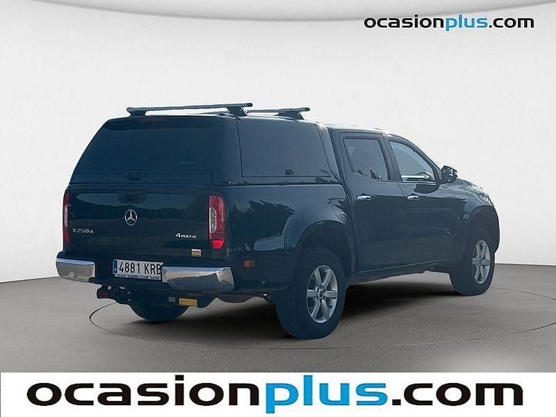 Usado Mercedes X250 190 CV (139 kW) 2018 Verde Recogida