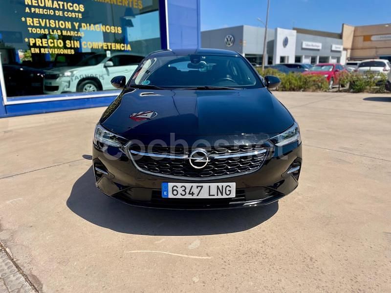 Usado Opel Insignia Edition 122 CV (89 kW) 2021 Negro Berlina
