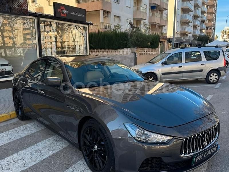 Usado Maserati Ghibli 411 CV (302 kW) 2014 Negro Berlina