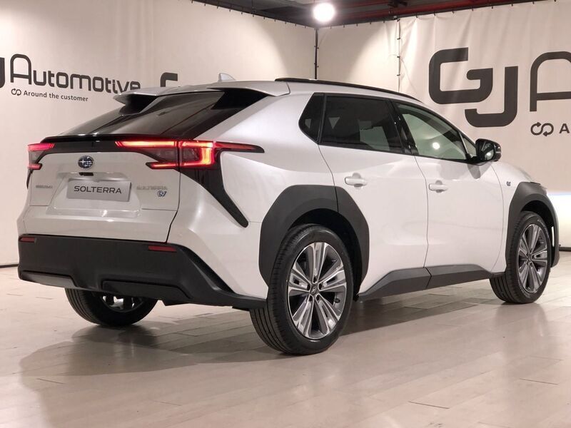 Usado Subaru Solterra 159 kW (217 CV) 2024 Blanco SUV