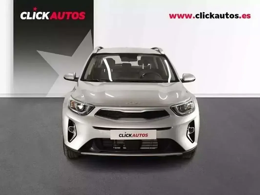 Begagnad Kia Stonic 79 HK (58 kW) 2025 Silver SUV