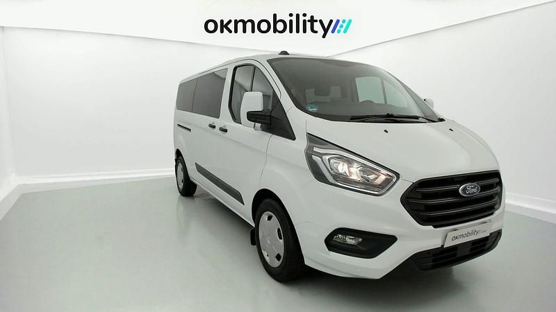 Usado Ford Transit Custom Trend 130 CV (95 kW) 2023 Frozen white Berlina