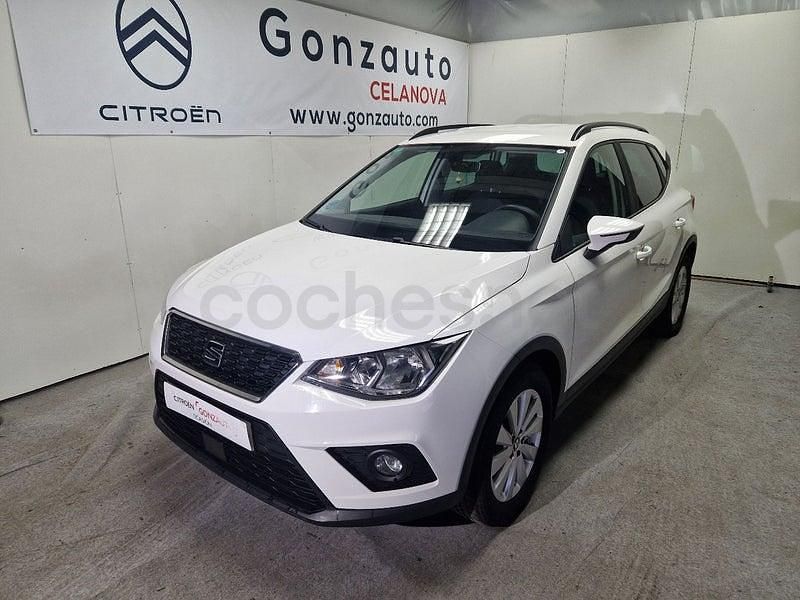 Usado Seat Arona Style 115 CV (84 kW) 2019 Blanco SUV