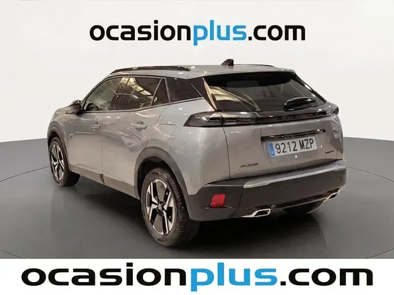 Usado Peugeot 2008 Allure 145 CV (106 kW) 2025 Gris / plata SUV