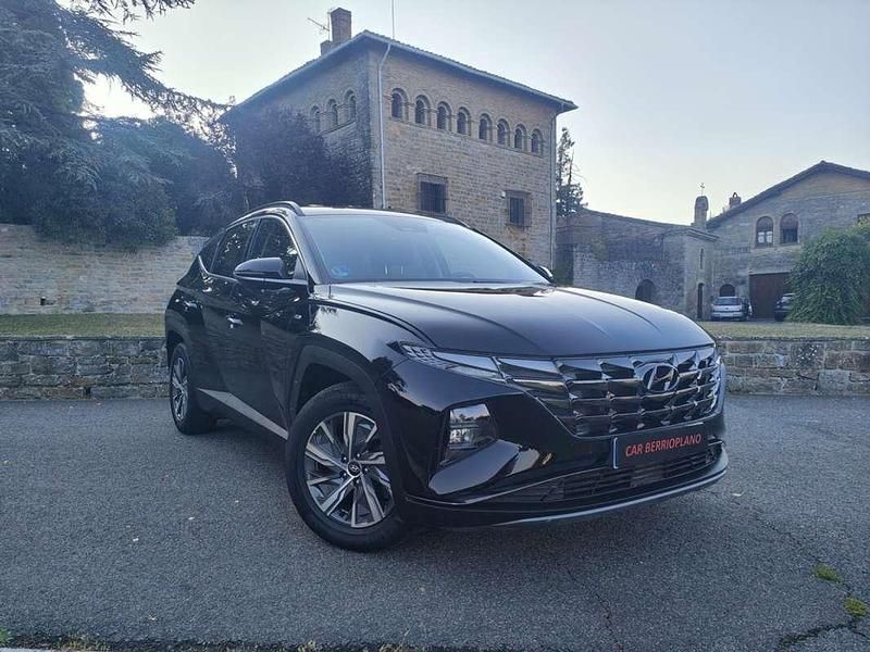 Negro Usado 2021 Hyundai Tucson SUV | 23.990 € (Caro) - Imagen 1/4