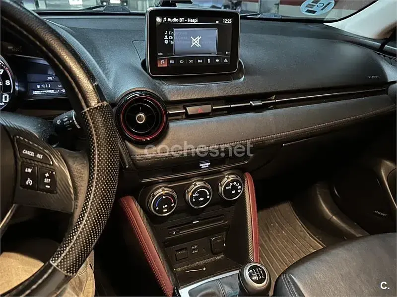 Usado Mazda CX-3 Luxury 120 CV (88 kW) 2015 Blanco SUV