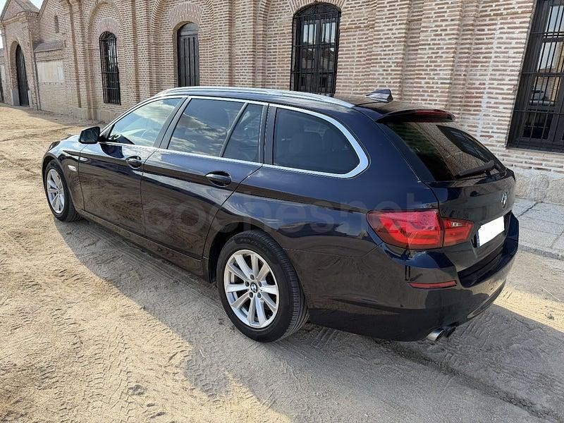Usado BMW 520 184 CV (135 kW) 2013 Azul Familiar