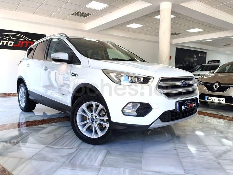 Usado Ford Kuga Titanium 180 CV (132 kW) 2017 Blanco SUV