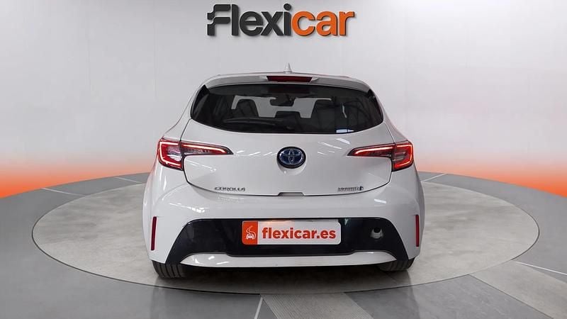 Usado Toyota Corolla Active 122 CV (89 kW) 2020 Blanco Utilitario