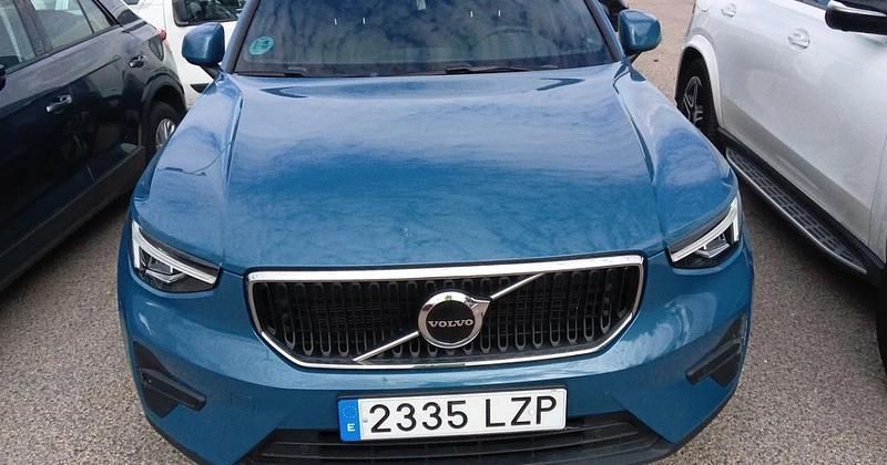 Usado Volvo XC40 Momentum 129 CV (94 kW) 2022 SUV
