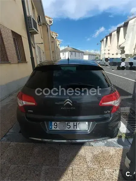 Używany Citroën C4 Exclusive 112 KM (82 kW) 2011 Szary Sedan/Limuzyna