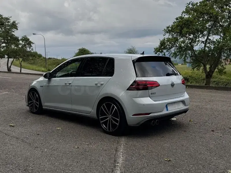 Usado VW Golf VII GTD 184 CV (135 kW) 2017 Blanco Berlina