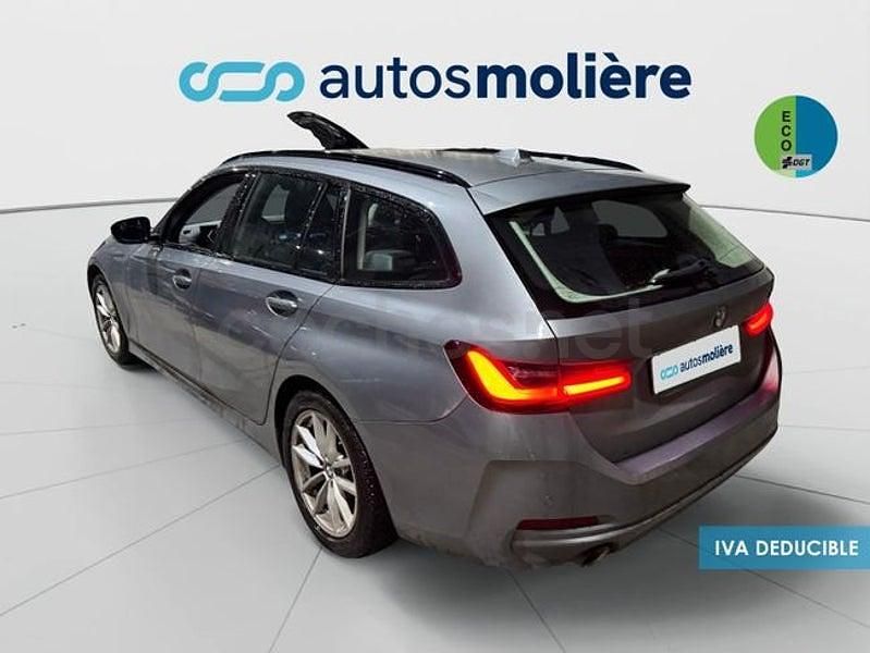 Usado BMW 318 Shadowline 150 CV (110 kW) 2023 Gris / plata Familiar