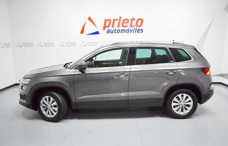 Usado Skoda Karoq Ambition 150 CV (110 kW) 2022 Gris SUV