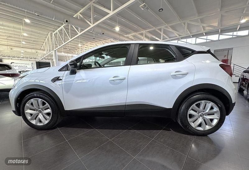 Usado Renault Captur Intens 100 CV (73 kW) 2021 Blanco SUV