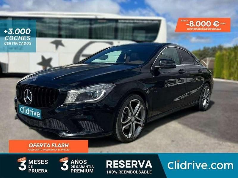 Usado Mercedes C200 Classic 136 CV (100 kW) 2013 Negro Berlina
