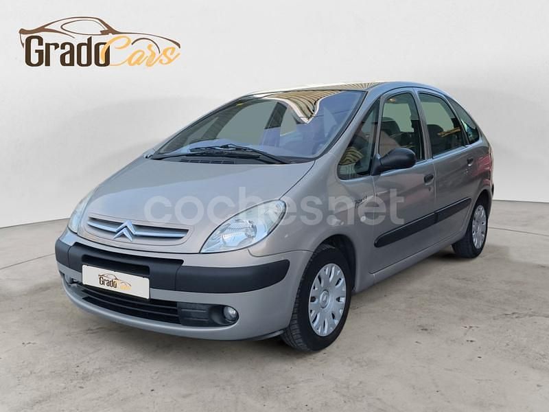Beige Usado 2004 Citroën Xsara Picasso Monovolumen | 5990 € (Caro) - Imagen 1/4