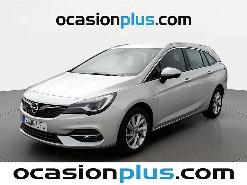 Usado Opel Astra Elegance 145 CV (106 kW) 2020 Gris plata Familiar