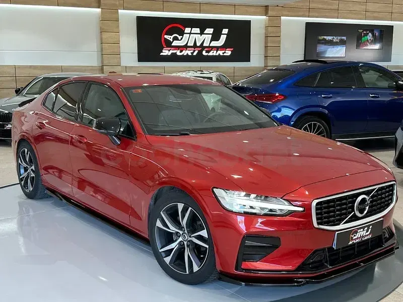 Usado Volvo S60 R-Design 190 CV (139 kW) 2020 Granate Berlina