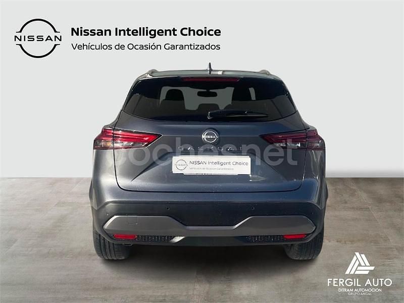 Usado Nissan Qashqai N-Connecta 140 CV (102 kW) 2024 Gris / plata SUV